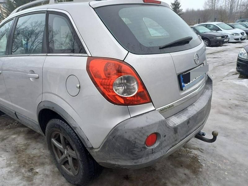 Używany Opel Antara 150 KM (110 kW) 2007 Srebrny (metalik) SUV