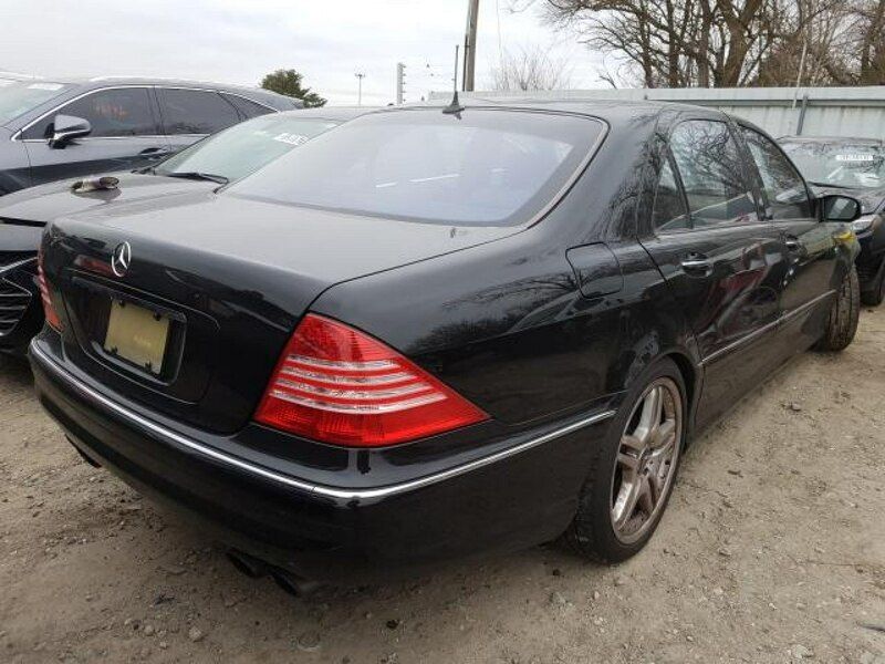 Używany Mercedes S55 AMG AMG 494 KM (363 kW) 2005 Czarny Sedan/Limuzyna