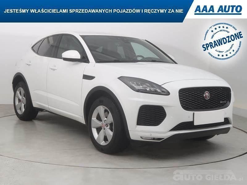 Używany Jaguar E-Pace 200 KM (147 kW) 2019 Biały SUV