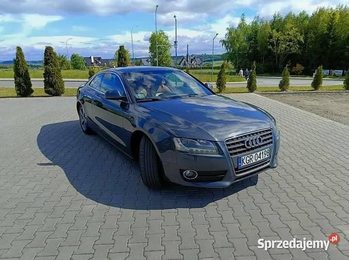 Szary Używany 2009 Audi A5 Sedan/Limuzyna | 30 900 zł (Dobra cena) - Obraz 1/4