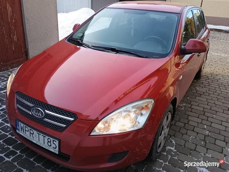 Używany 2009 Kia Ceed Hatchback | 14 500 zł (Super Cena) - Obraz 1/4