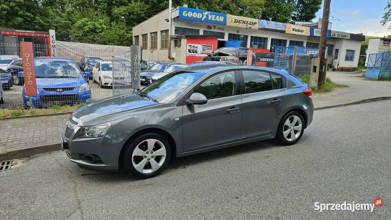 Inny (metalik) Używany 2012 Chevrolet Cruze Hatchback | 11 999 zł (Super Cena) - Obraz 1/4