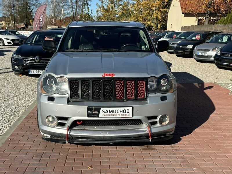 Używany Jeep Grand Cherokee SRT 425 KM (312 kW) 2009 Srebrny SUV