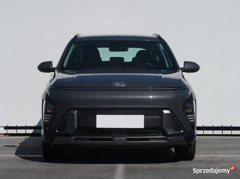 Szary Używany 2023 Hyundai Kona SUV | 109 999 zł (Drogi) - Obraz 1/4