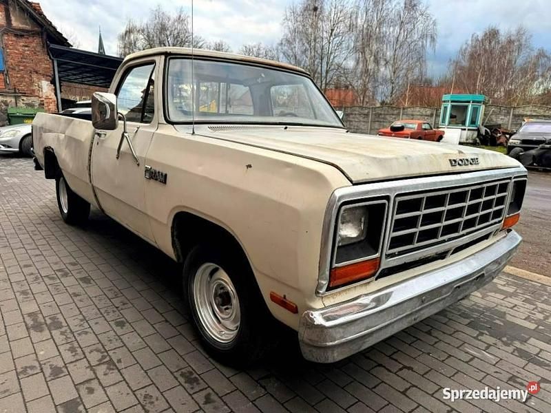 Biały Używany 1984 Dodge Ram Pickup | 22 800 zł - Obraz 1/4