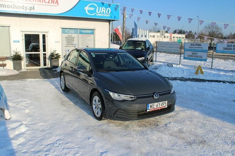 Używany VW Golf VIII 115 KM (84 kW) 2022 Szary (metalik) Hatchback