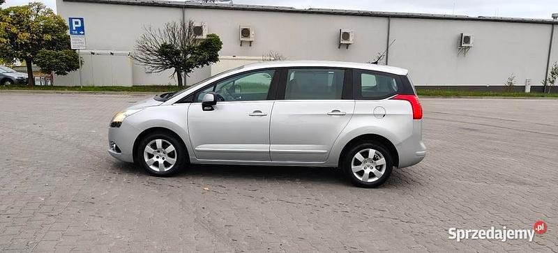 Używany Peugeot 5008 2010 Srebrny Minivan