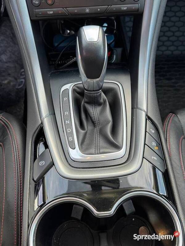 Używany Ford Mondeo ST 2017 Czarny Kombi