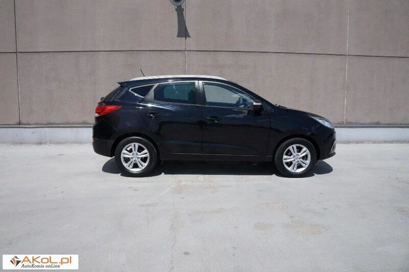 Używany Hyundai ix35 115 KM (84 kW) 2011 Szary (metalik) SUV