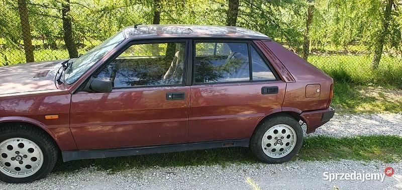 Używany Lancia Delta 1986 Hatchback
