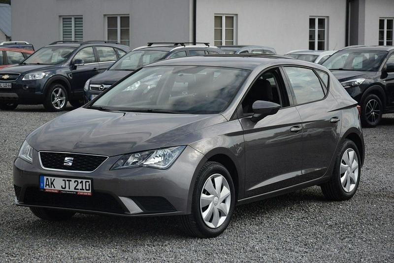 Szary Używany 2014 Seat Leon Hatchback | 29 900 zł (Uczciwa cena) - Obraz 1/4