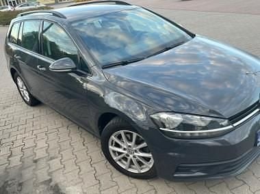 Szary Używany 2017 VW Golf VII Kombi | 35 900 zł (Super Cena) - Obraz 1/4