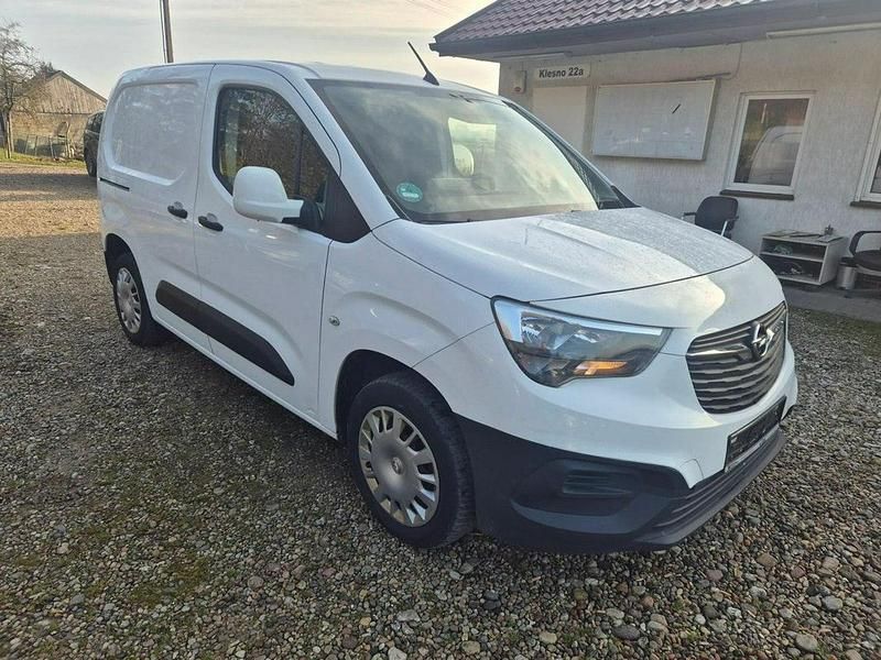 Biały Używany 2019 Opel Combo Kombi | 28 900 zł - Obraz 1/4