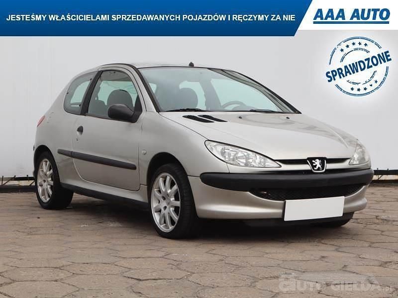 Używany Peugeot 206 2005 Srebrny