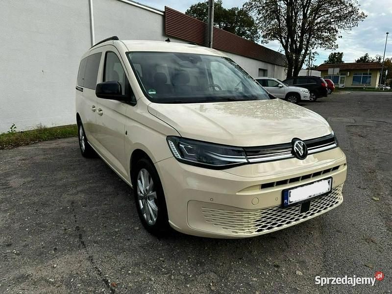 Biały Używany 2022 VW Caddy Maxi Minivan | 95 990 zł (Super Cena) - Obraz 1/4