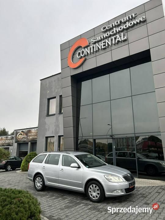 Używany Skoda Octavia 105 KM (77 kW) 2013 Srebrny (metalik) Kombi