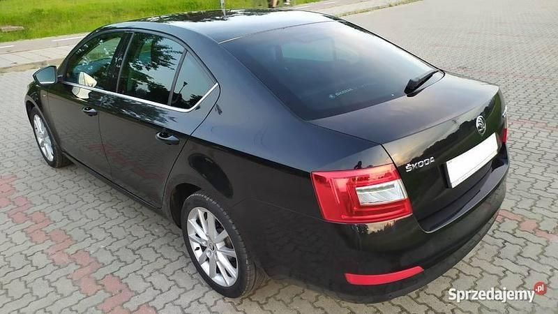 Używany Skoda Octavia Joy 2016 Czarny Sedan/Limuzyna