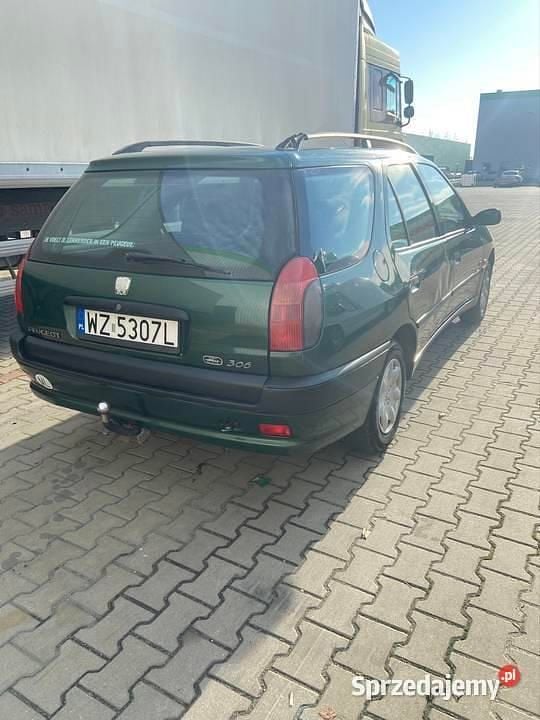 Zielony Używany 1990 Peugeot 306 Kombi | 1900 zł - Obraz 1/3