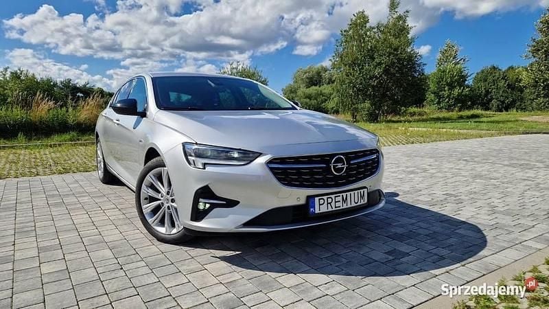 Srebrny Używany 2021 Opel Insignia Hatchback | 83 900 zł (Drogi) - Obraz 1/4
