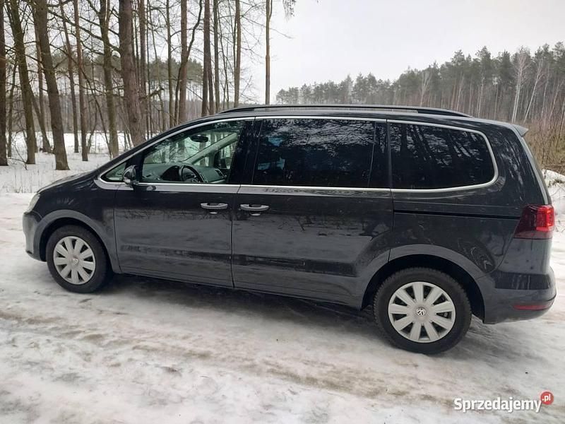 Używany VW Sharan 150 KM (110 kW) 2019 Szary Minivan