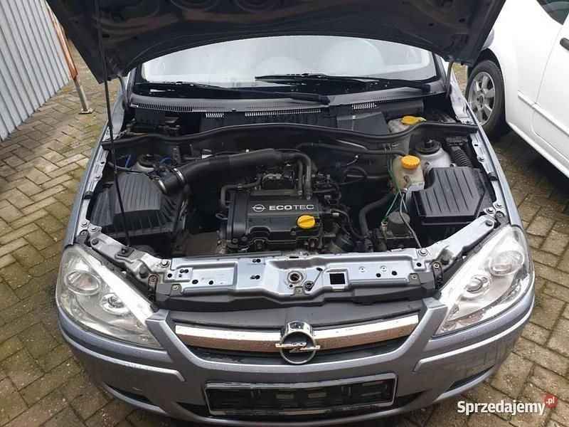 Używany Opel Corsa 60 KM (44 kW) 2005 Szary Hatchback