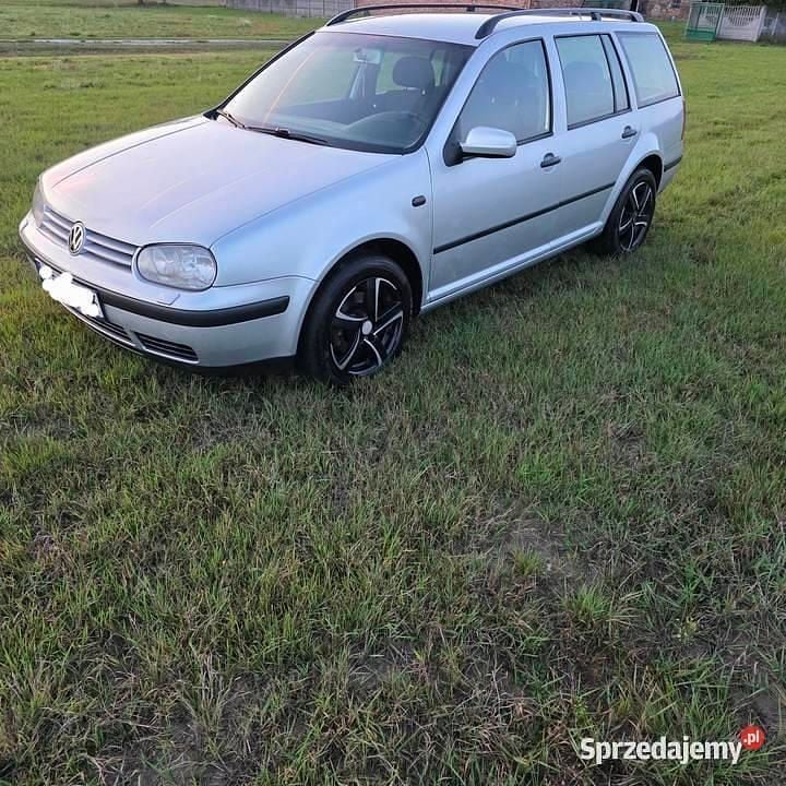 Srebrny Używany 2001 VW Golf IV Kombi | 7500 zł (Drogi) - Obraz 1/4
