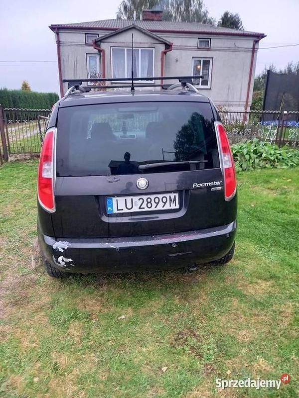 Czarny Używany 2009 Skoda Roomster Minivan | 2500 zł (Super Cena) - Obraz 1/4