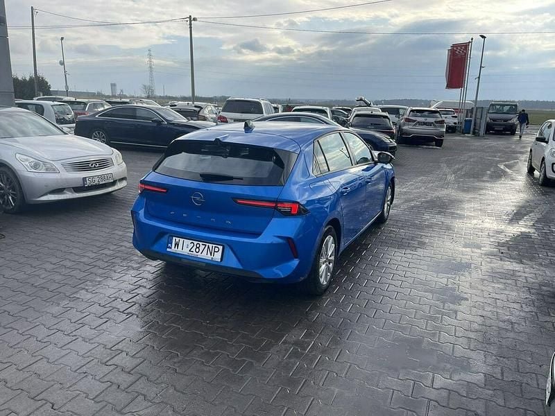 Używany Opel Astra Enjoy 110 KM (80 kW) 2023 Niebieski Hatchback