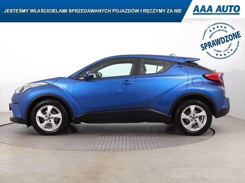 Używany Toyota C-HR 116 KM (85 kW) 2018 Błękitny SUV