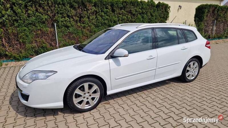 Biały Używany 2009 Renault Laguna III Sedan/Limuzyna | 19 900 zł (Uczciwa cena) - Obraz 1/4