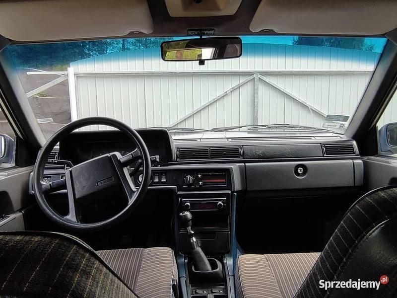 Używany Volvo 740 1990 Srebrny Kombi