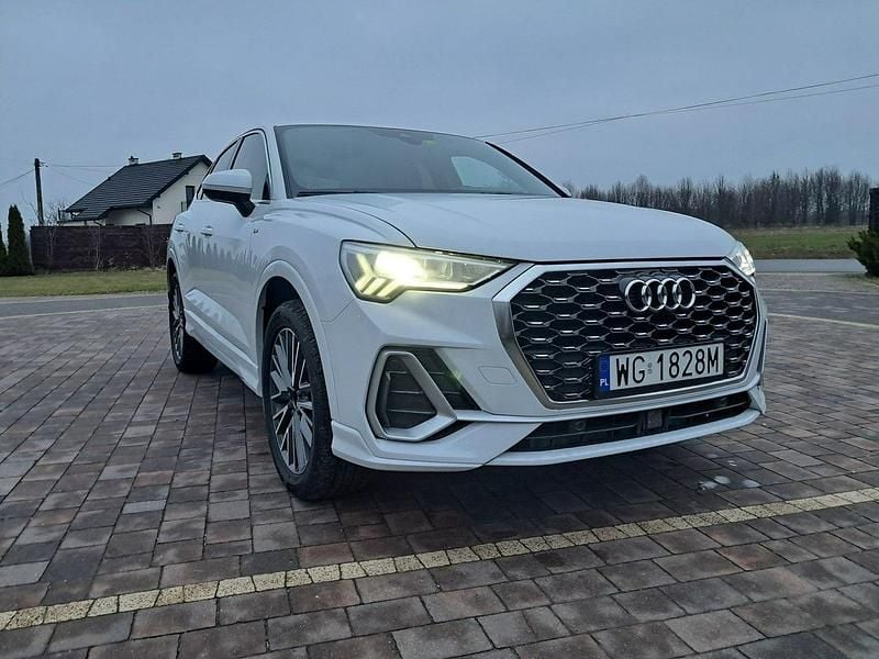 Używany Audi Q3 Sportback Ambiente 152 KM (111 kW) 2020 Biały (metalik) SUV