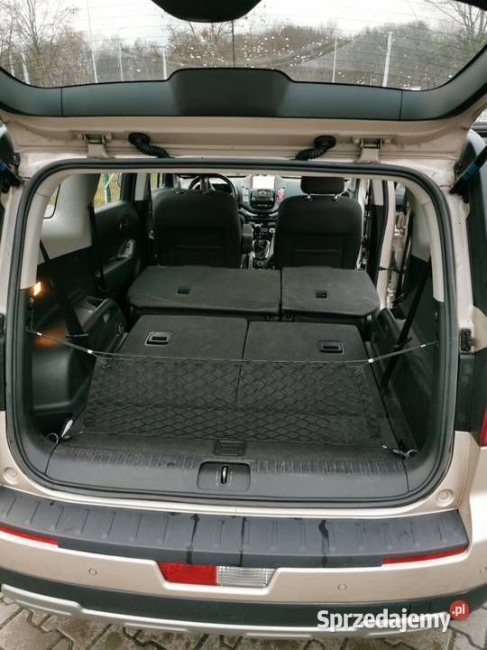 Używany Chevrolet Orlando 163 KM (119 kW) 2012 Złoty Minivan