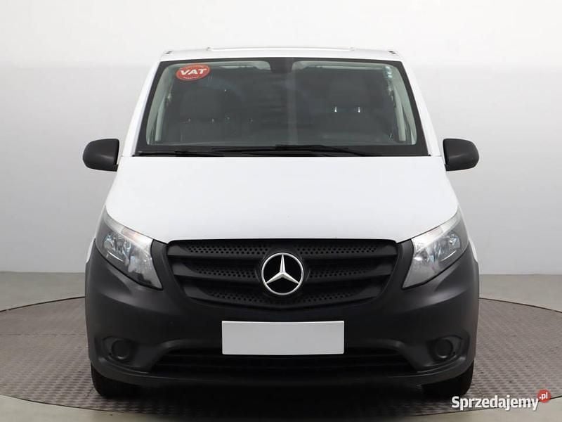 Biały Używany 2020 Mercedes Vito Van | 51 999 zł (Super Cena) - Obraz 1/4