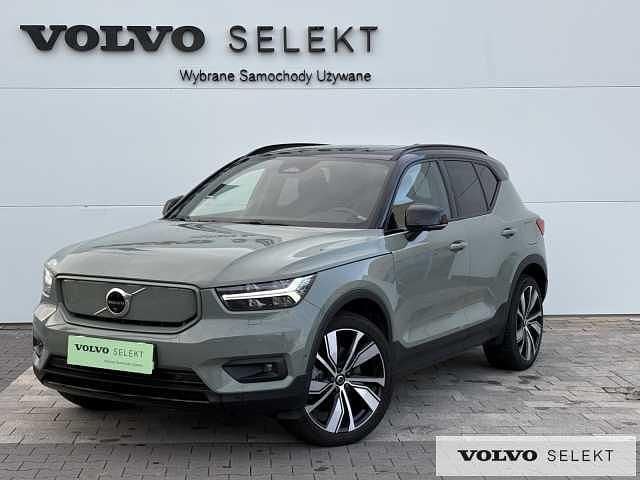 Zielony Używany 2022 Volvo XC40 SUV | 129 900 zł - Obraz 1/3