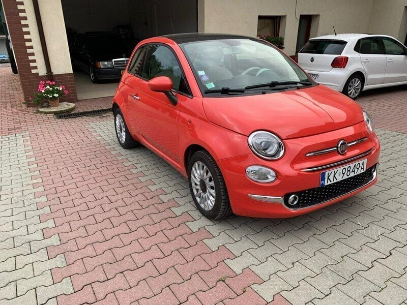 Czerwony Używany 2016 Fiat 500 Hatchback | 25 900 zł (Dobra cena) - Obraz 1/4