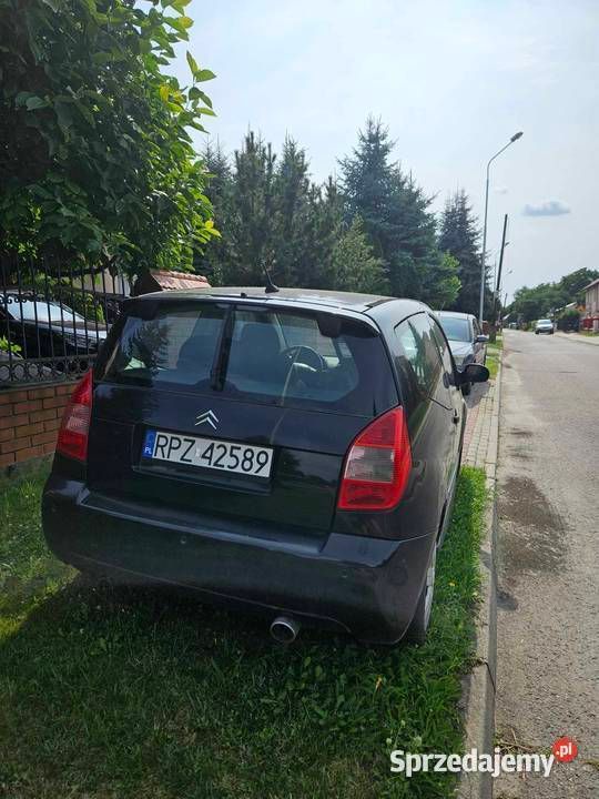 Używany 2004 Citroën C2 VTR Sport Hatchback | 4000 zł - Obraz 1/3