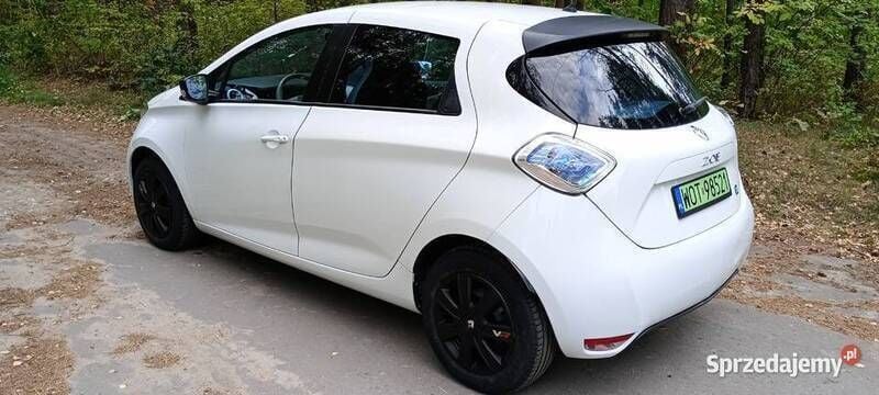 Używany 2015 Renault Zoe Hatchback | 27 500 zł - Obraz 1/4
