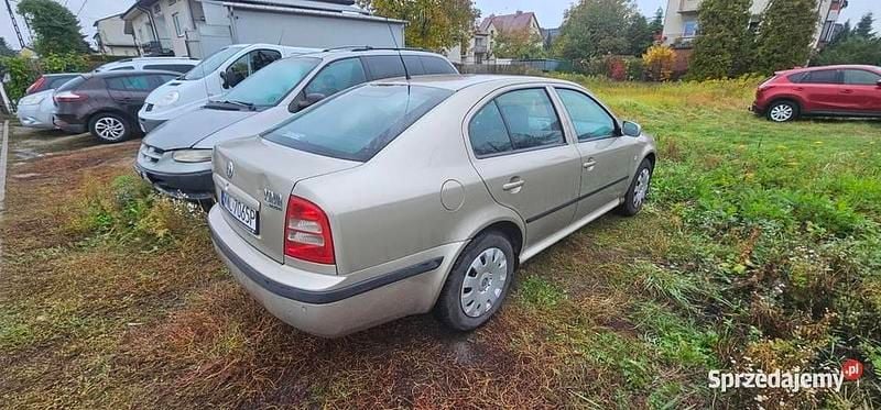 Złoty Używany 2005 Skoda Octavia Sedan/Limuzyna | 4500 zł (Dobra cena) - Obraz 1/4