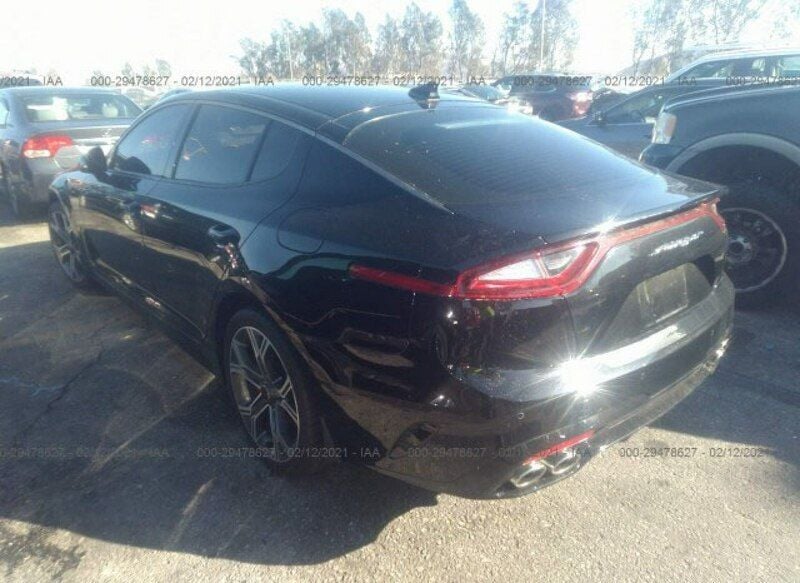 Używany Kia Stinger 365 KM (268 kW) 2019 Czarny Hatchback