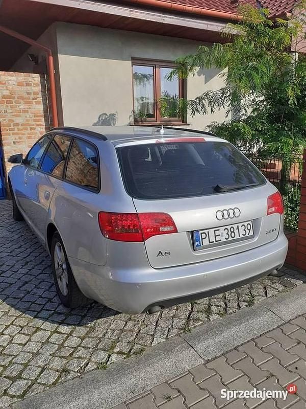 Srebrny Używany 2005 Audi A6 Kombi | 14 500 zł (Dobra cena) - Obraz 1/4
