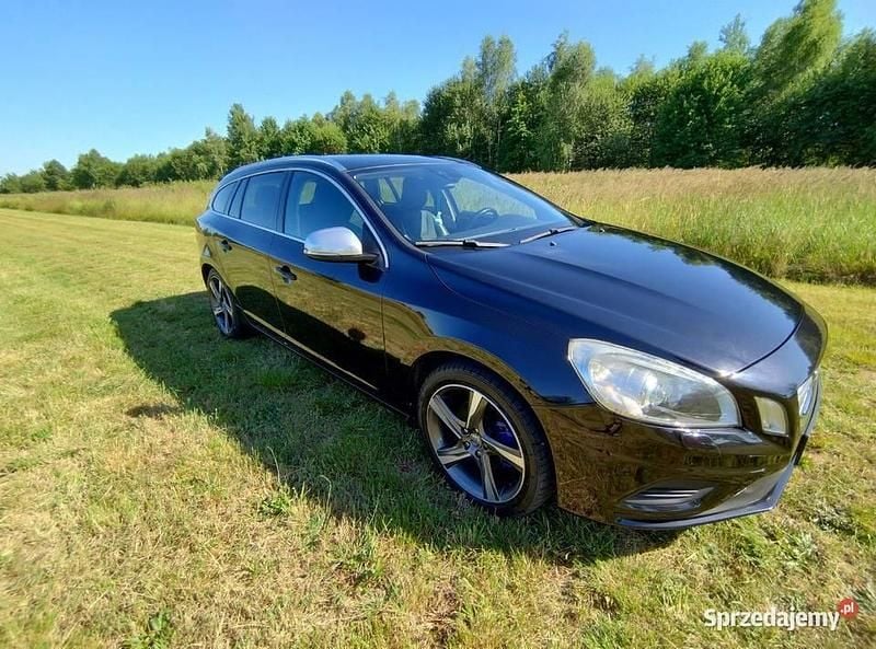 Używany 2012 Volvo V60 R-Design Kombi | 35 000 zł (Dość drogi) - Obraz 1/4