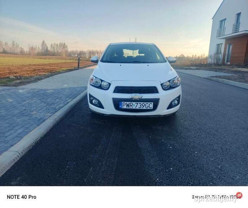 Biały Używany 2012 Chevrolet Aveo Hatchback | 18 300 zł (Uczciwa cena) - Obraz 1/4