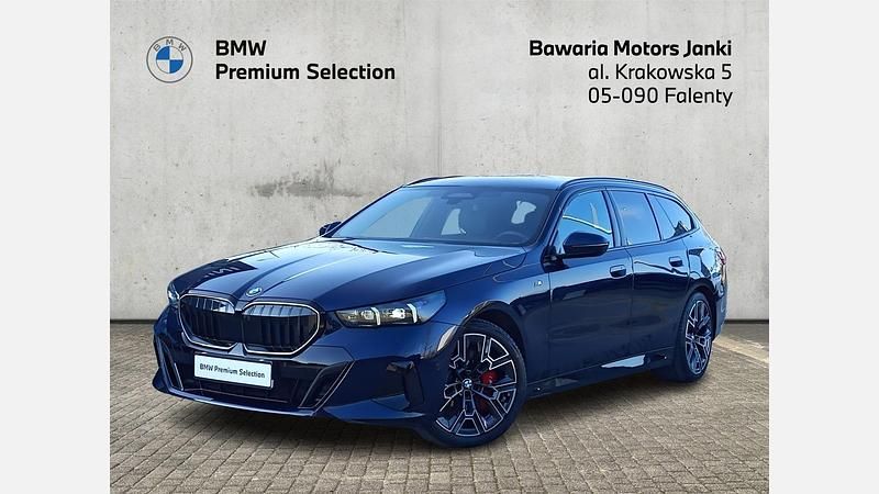 Używany BMW 540 Comfort Edition 286 KM (210 kW) 2025 Niebieski tanzanite bmw individual metalizowany Kombi