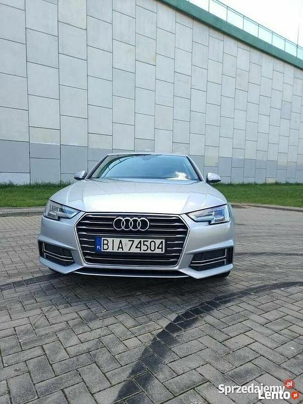 Srebrny Używany 2018 Audi A4 S-Line Sedan/Limuzyna | 69 900 zł (Uczciwa cena) - Obraz 1/4