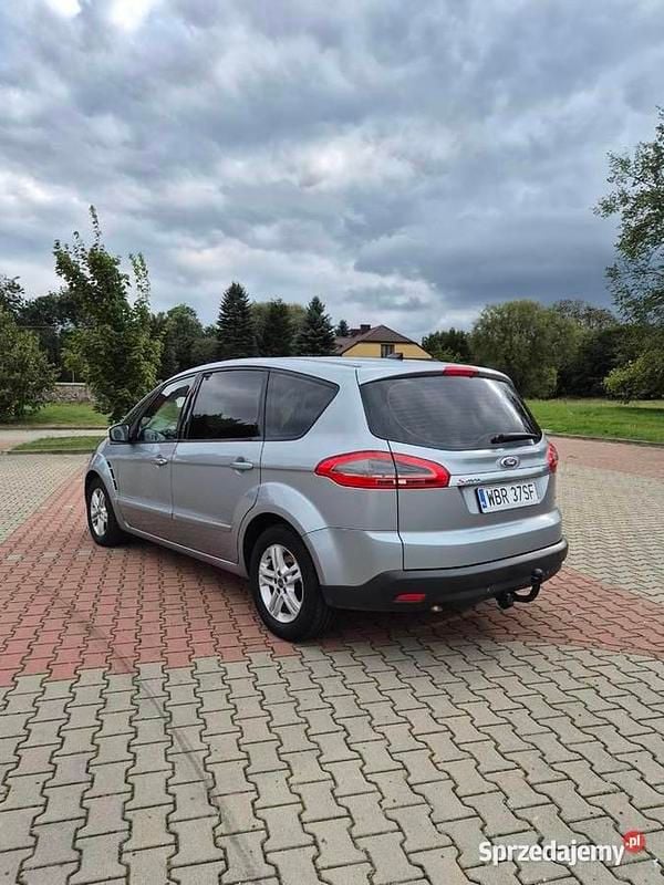 Używany Ford S-MAX S 2010 Minivan