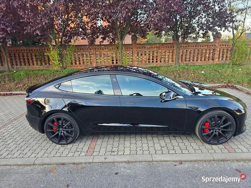 Używany Tesla Model 3 Performance 461 kW (627 KM) 2019 Czarny Sedan/Limuzyna
