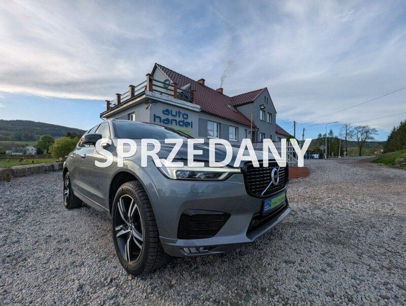 Szary Używany 2021 Volvo XC60 R-Design SUV | 125 000 zł (Super Cena) - Obraz 1/4