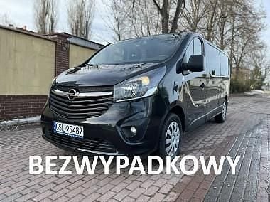 Używany Opel Vivaro 125 KM (91 kW) 2016 Czarny Minivan