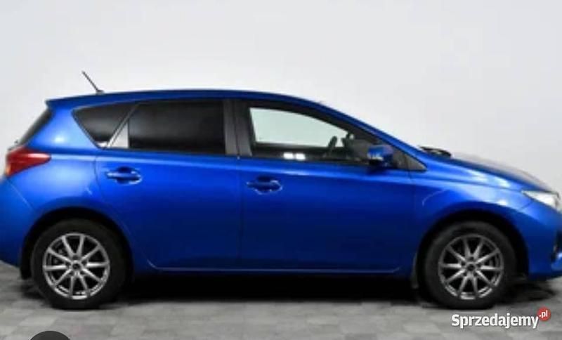 Niebieski Używany 2013 Toyota Auris Hatchback | 28 000 zł (Uczciwa cena) - Obraz 1/3
